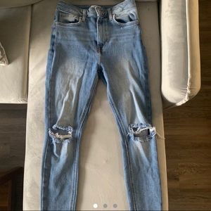 F21 Ripped Skinny Jeans